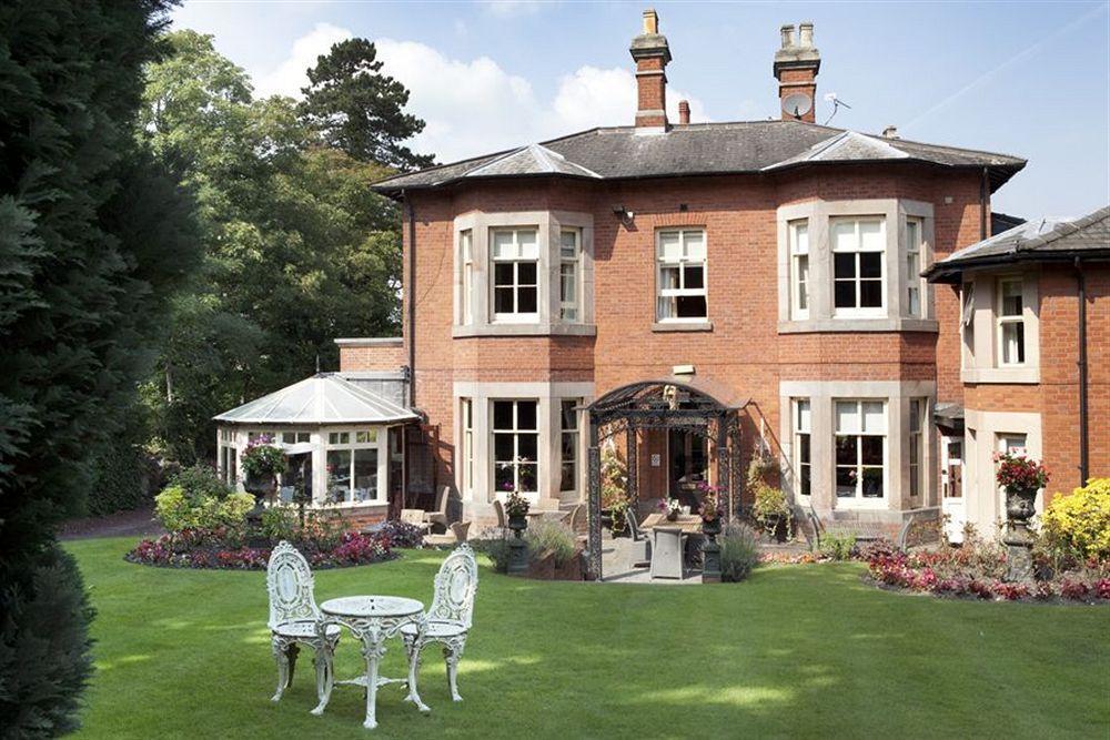 Alexandra Court Hotel Congleton Exterior photo